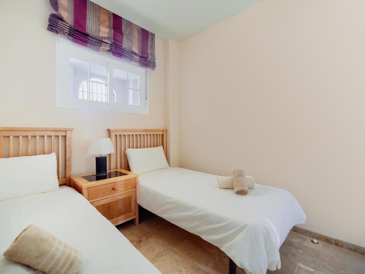 Oasis La Cala 3 ,Pools, Parking And Wifi Apartment La Cala De Mijas Exterior photo